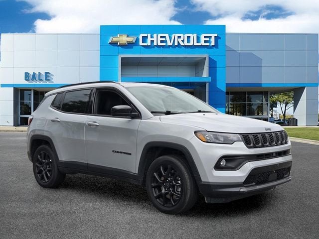 2026 Jeep Compass Latitude Altitude in Other — front three-quarter view